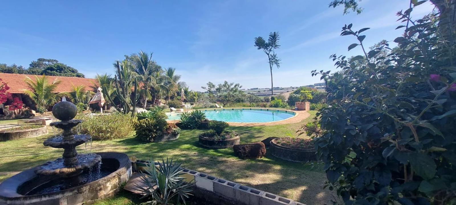 Parque Paraiso Das Flores 奥兰布拉 外观 照片